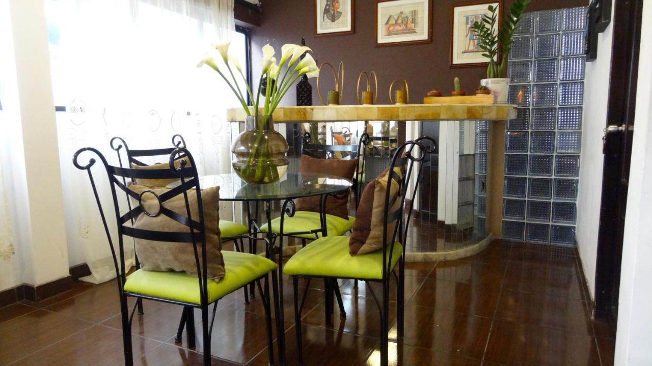 Hostal Villa 97 Guayaquil Extérieur photo